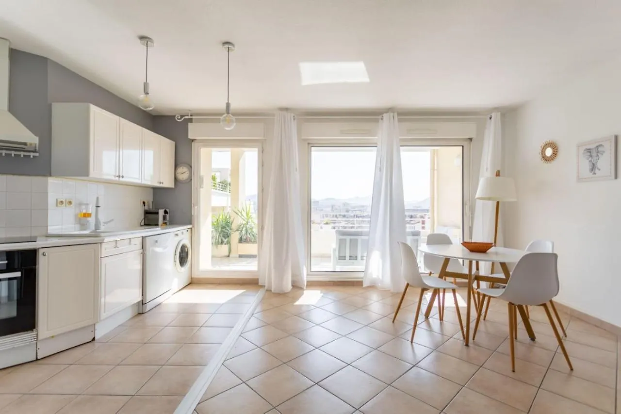 Appartement Standing Marseille 2 Chambres 6 Pers Clim Parking Jo 0*,